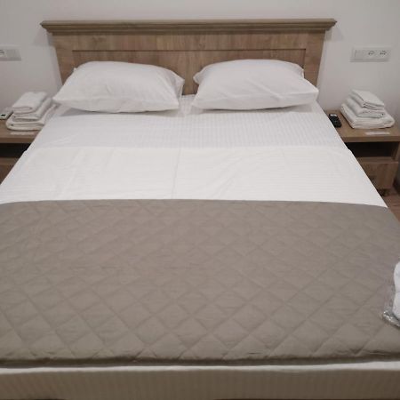 7Rooms Boutique Hotel Yeghegnadzor ภายนอก รูปภาพ
