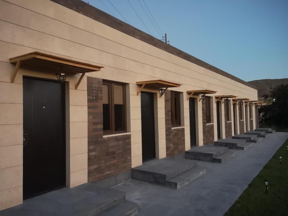 7Rooms Boutique Hotel Yeghegnadzor ภายนอก รูปภาพ