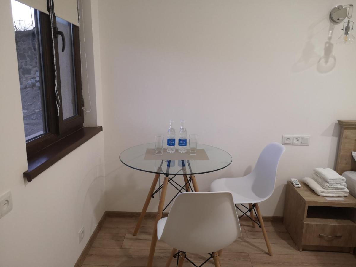 7Rooms Boutique Hotel Yeghegnadzor ภายนอก รูปภาพ